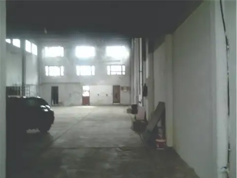 Galpon en Alquiler en Chilavert, $ 2.600.000