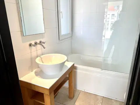 Departamento en Alquiler con 1 cocheras