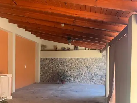 Casa en Venta en Barrio Tres Cerritos, USD 145.000