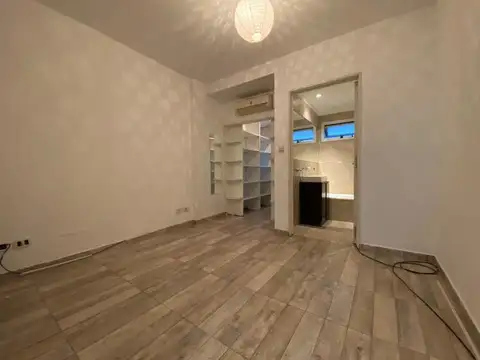 Oficina 2 ambientes con 2 baños