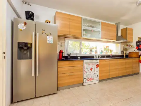 VENTA CHACRA CON CASA CIPOLLETTI