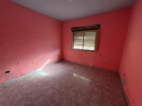 Bebedero 1337 , Piso 0