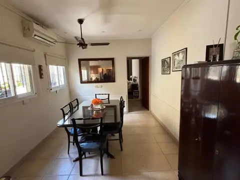 CASA EN VENTA 3 DORMITORIOS