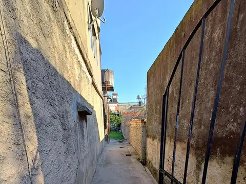 Casa en  venta en G. de Laferrere