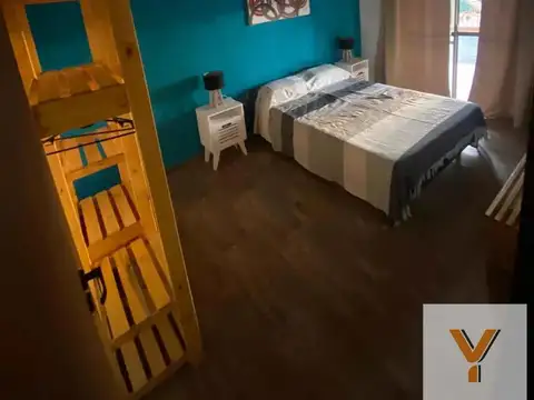 Casa 4 ambientes con 2 baños
