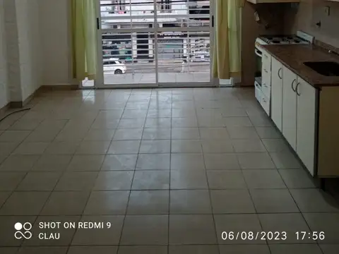 DPTO de 2 ambientes apto profesional o vivienda
