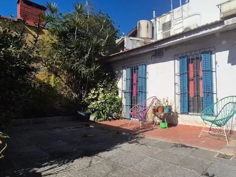 PH en Venta en Sáenz Peña de 3 ambientes con patio sin expensas, Tres de Febrero, G.B.A. Zona Oeste