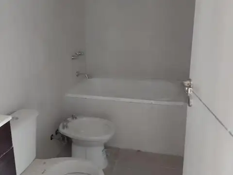 Departamento en Alquiler en Abasto, $ 330.000