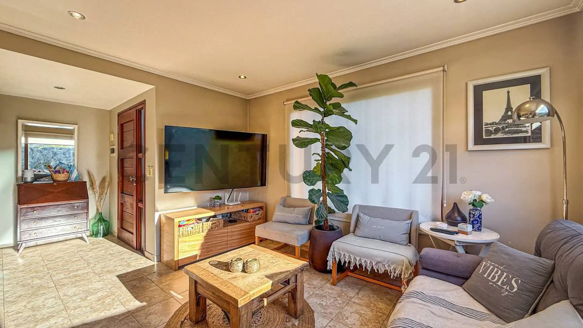 Casa 3 ambientes en PH en Caisamar