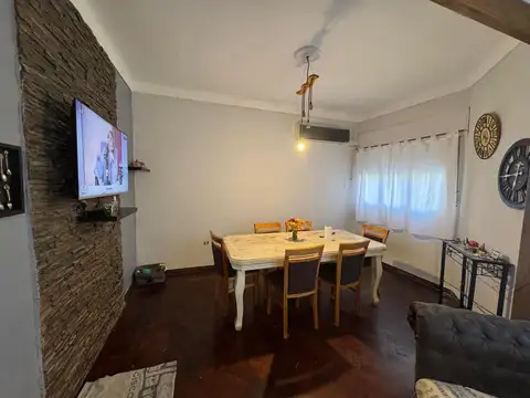 Casa en de 4 ambientes a la venta sobre Diaz Colodrero, VIlla urquiza