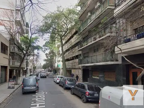 Cochera en venta - 12Mts2 - Caballito