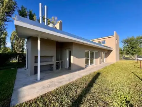 Casa - Funes Town