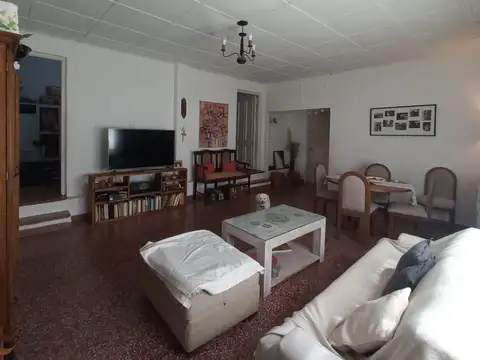 Depto Tipo Casa en Alquiler de 2 dormitorios