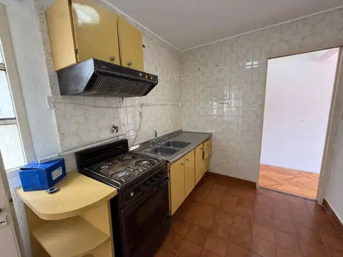 Departamento en Alquiler en Villa Ballester, $ 550.000