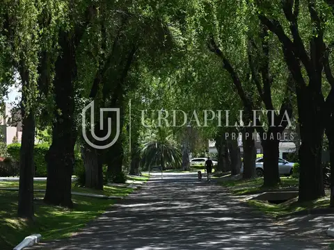 Terreno en venta en  La Lomada de Pilar