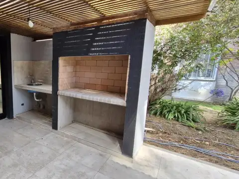 Casa en Venta al Este