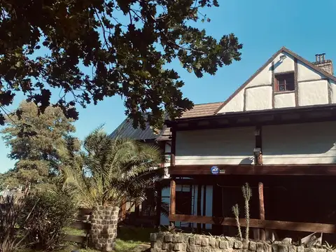Casa en Venta de 5 dormitorios