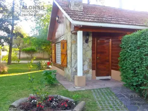 Casa en Venta con 1 cochera