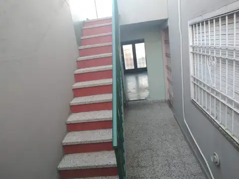 Depto Tipo Casa en Venta en Morón, USD 56.000
