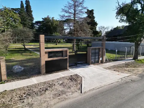 Terreno en Venta 20,49  mts Fondo