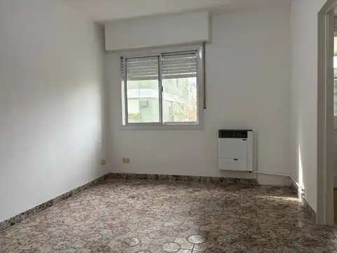 Departamento 4 ambientes con 1 baño