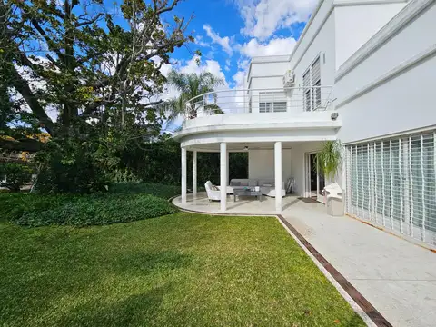 Casa en Venta de 5 dormitorios