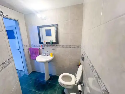 VENTA CASA 4 AMBIENTES MAS MONOAMBIENTE