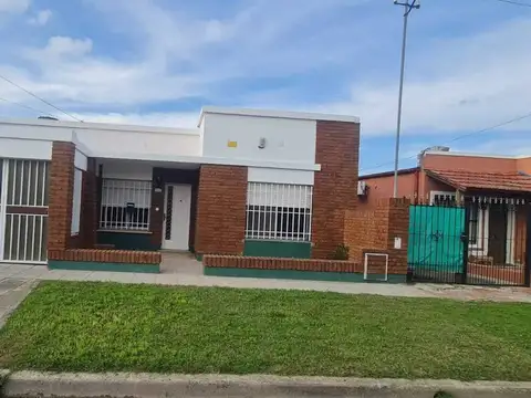 Casa en Alquiler de 2 dormitorios