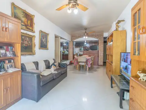 Departamento en Venta en Flores, USD 184.000