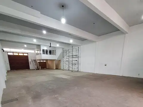 Galpon en Alquiler en Villa Ballester, $ 2.500.000