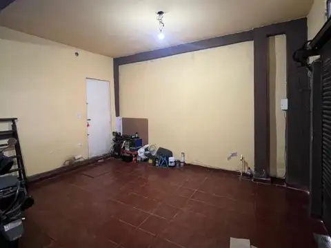 Casa en Venta en Villa España, USD 99.000
