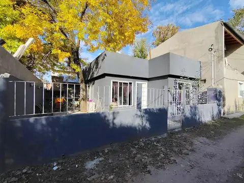 Casa en Barrio la Fiaca, Moreno, Buenos Aires