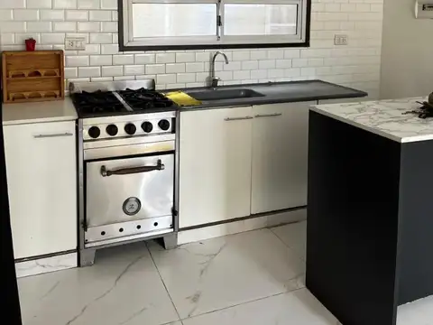 Casa en Barrio la Fiaca, Moreno, Buenos Aires