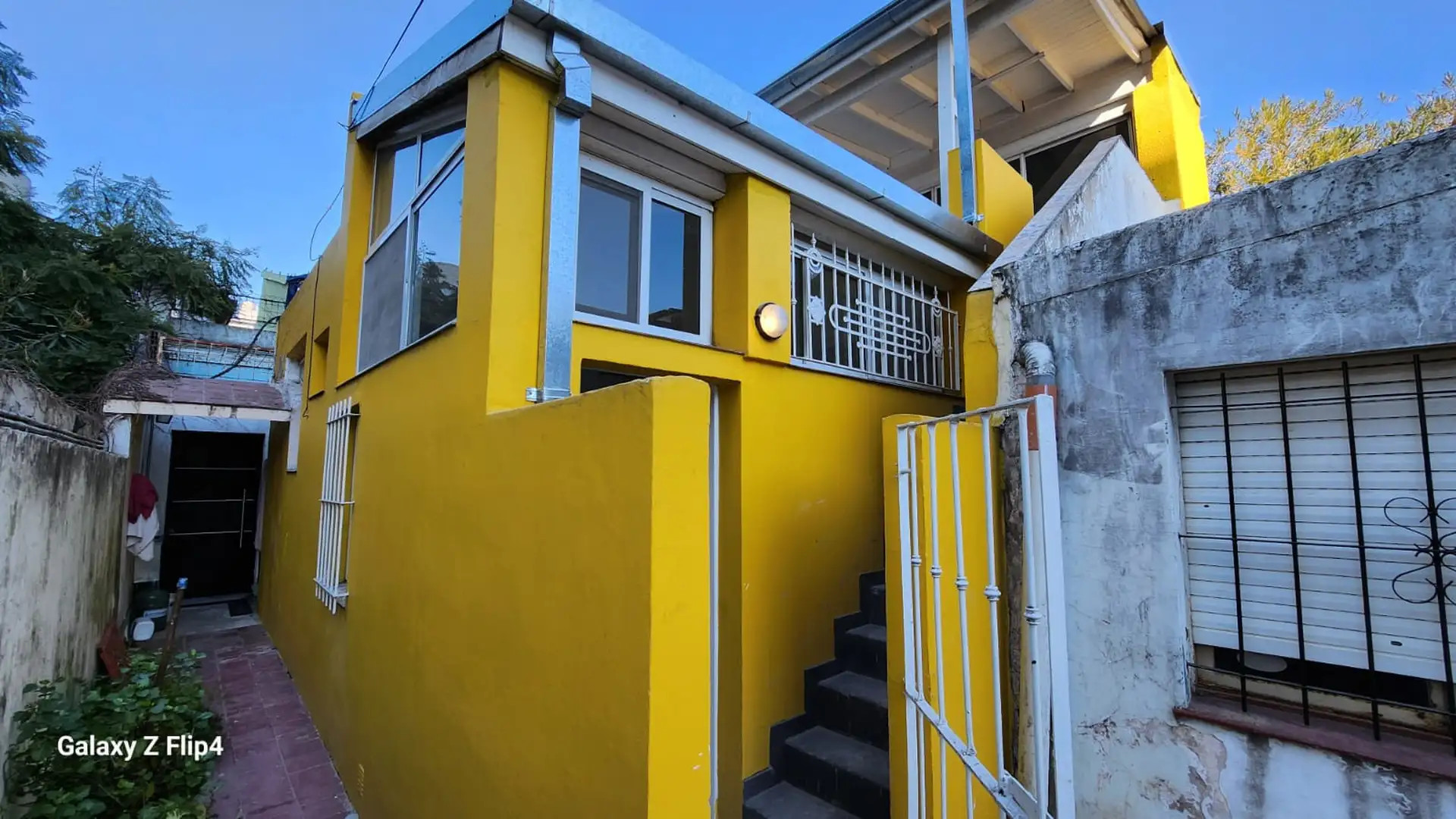 PH O DEPTO TIPO CASA CÉNTRICO