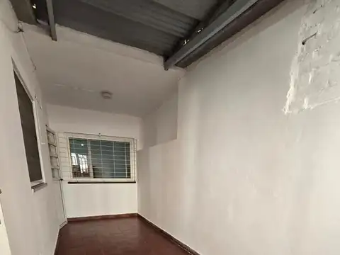 Depto Tipo Casa en Venta 50 años