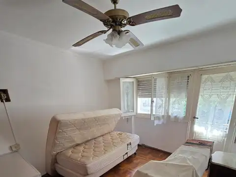 Depto Tipo Casa 4 ambientes con 1 baño