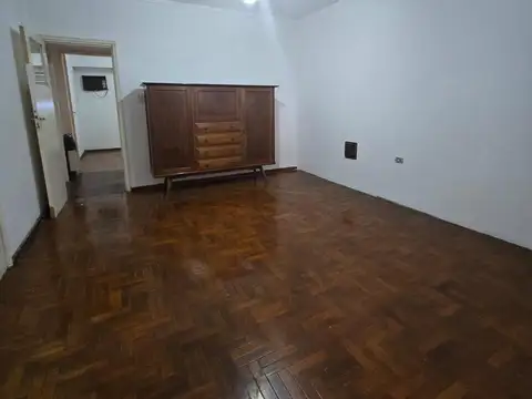 Depto Tipo Casa en Venta al Oeste