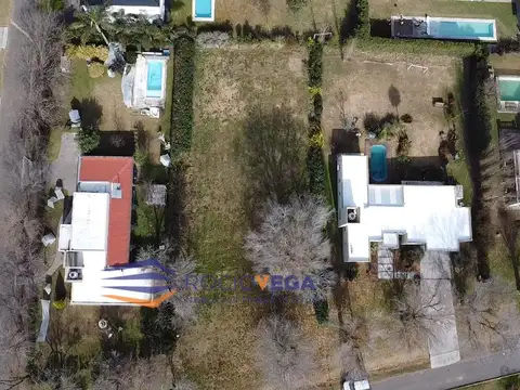 Terreno en Venta 48  mts Fondo