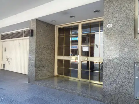 ALQUILER DEPTO. 2 AMB. SARMIENTO 2000 BALVANERA