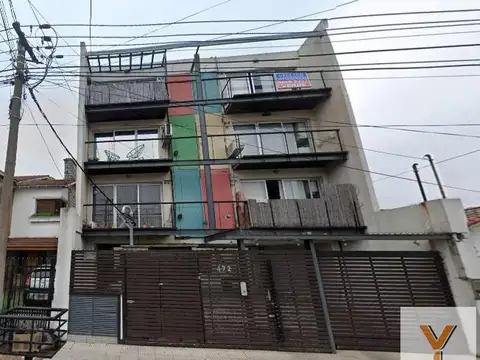 Cochera en venta - 12mts2 - Villa Sarmiento