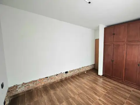 Casa 2 ambientes con 1 baño