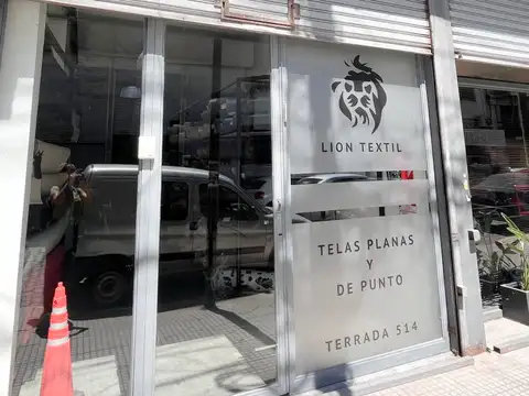 Local en Venta en Flores - OPORTUNIDAD.