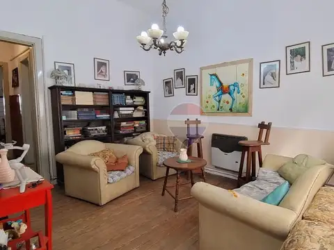 Depto Tipo Casa en Venta de 4 ambientes