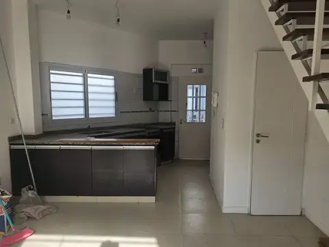 Departamento en Venta en Villa Sarmiento, USD 98.000