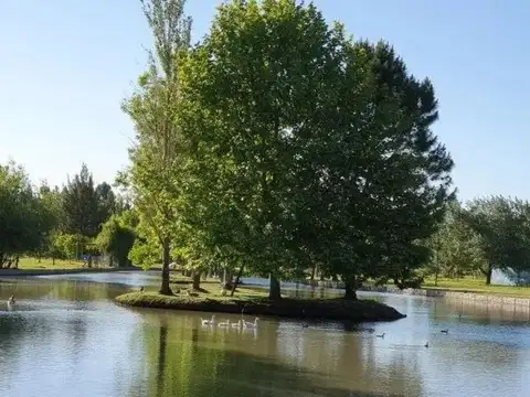 Terreno en Venta en Countries y Barrios Cerrados en La Plata, USD 60.000