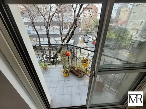 Departamento 4 ambientes con 2 baños