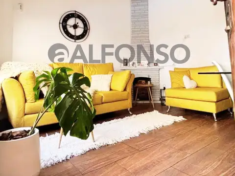 EXCELENTE UBICACIÓN PH 5 AMBIENTES CON JARDIN Y PILETA - APTO CRÉDITO