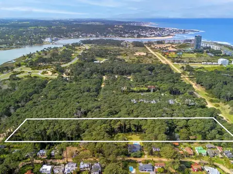 Terreno en Venta en Playa Brava, USD 7.500.000