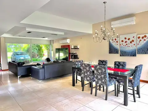 Casa en Venta en Haras Del Sur, USD 390.000