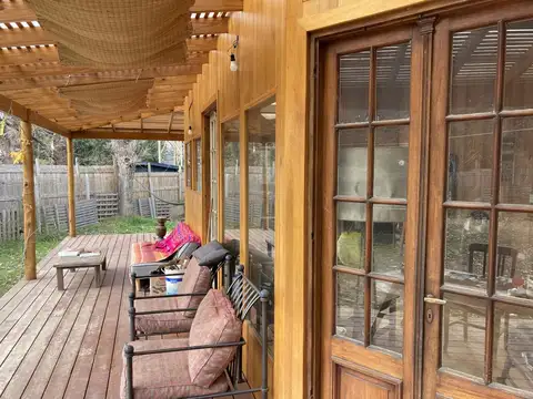 Casa 3 ambientes con 1 baño